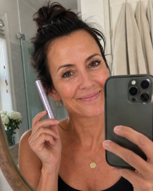Blushlay customer with the product